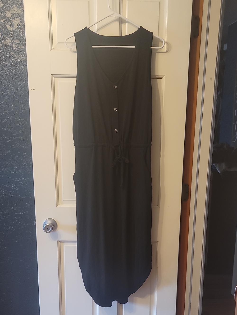 SHEIN Black Sleeveless Button-Front Drawstring Midi Dress
